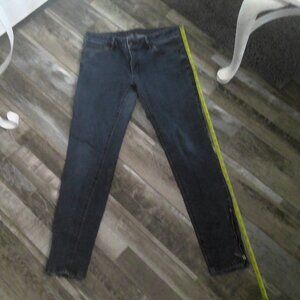 White House Black Market Skimmer Jeans zippered ankles
